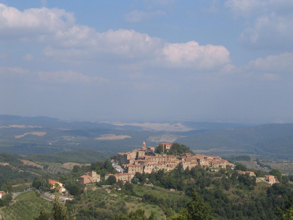 Agriturismo Il Casalino Пари Экстерьер фото