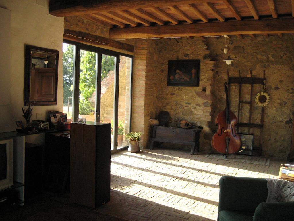 Agriturismo Il Casalino Пари Экстерьер фото