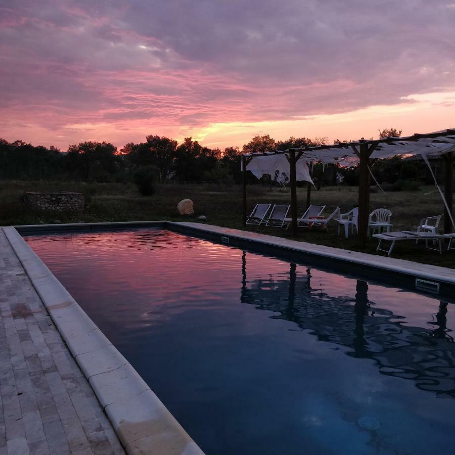 Agriturismo Il Casalino Пари Экстерьер фото
